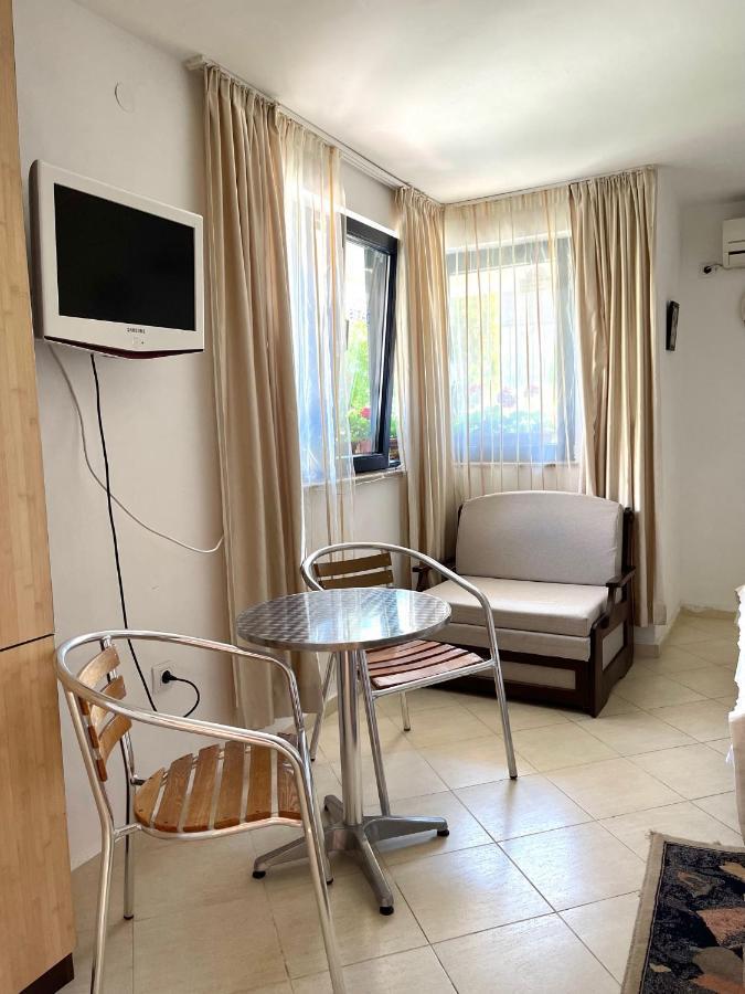 Guest House Daris Sozopol Bagian luar foto